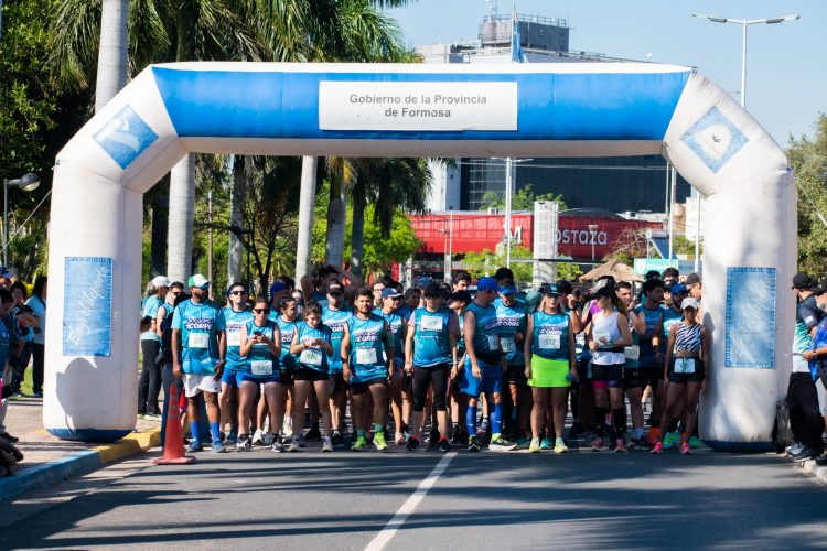 La UCP reunió a más de 600 corredores del todo el NEA en su nueva maratón solidaria