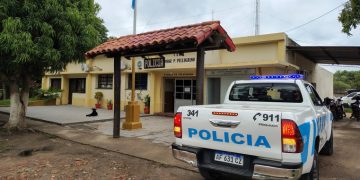 Armado con un machete, un joven de 17 años amenazó a menores y adultos en Mansilla