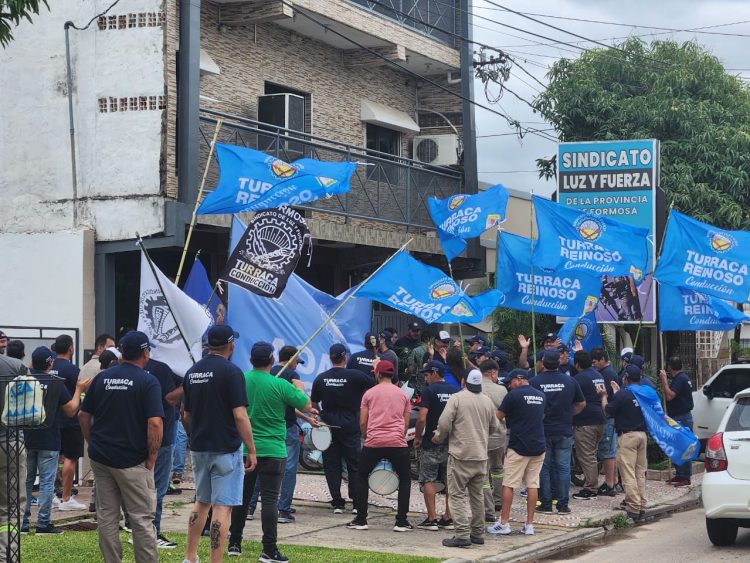 Denuncian que la actual conducción de Luz y Fuerza buscaría evitar las elecciones en el sindicato