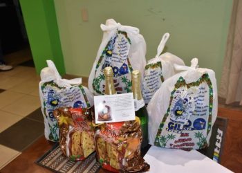 Preparan distribución de las bolsas navideñas que entrega el Gobierno provincial