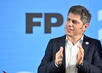 Kicillof comenzará en febrero a llevar su espacio a todo el país