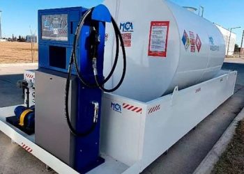El Gobierno habilitó las estaciones de servicio móviles para garantizar el acceso a combustibles en todo el país