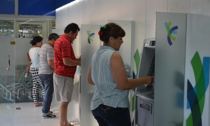 Estatales: el sábado 20 abonarán aguinaldo, y el 27 comenzará el cronograma de haberes