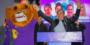 Atilio Basualdo renunció a su cargo de intendente y lanzó un mensaje: «Las Lomitas no agacha la cabeza»