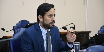 Vera advirtió sobre «la difícil situación de las provincias» y anticipó un «intenso trabajo legislativo» en Formosa