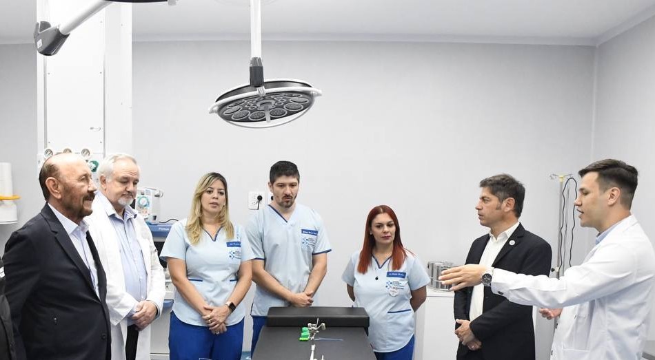 El gobernador porteño Axel Kicillof visitó el CEMENURK, el Politécnico y la Planta de Biosiderurgia