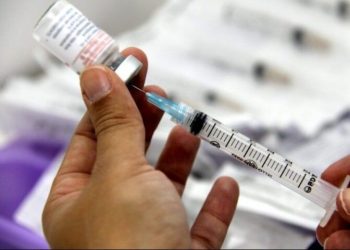 Vacunas: Brindan recomendaciones a quienes viajen en este verano