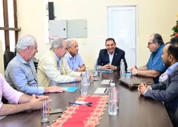 La ciudad definió junto a comercios los horarios de cierre para las fiestas