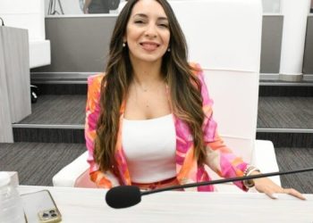 LLA-Formosa: La fractura del bloque según la edil libertaria Macarena Romero