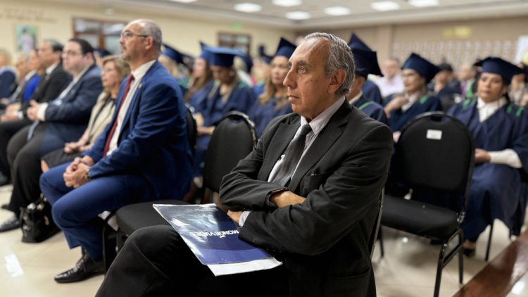 La Universidad de la Cuenca del Plata tituló a más de 40 profesionales de posgrado en Derecho Penal en Paraguay