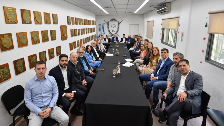 Los gobernadores opositores a Milei criticaron la reforma laboral: “Genera más desfinanciamiento federal”