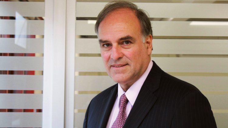 El Gobierno nacional impulsa la simplificación para emisoras que opten por cambiar de régimen