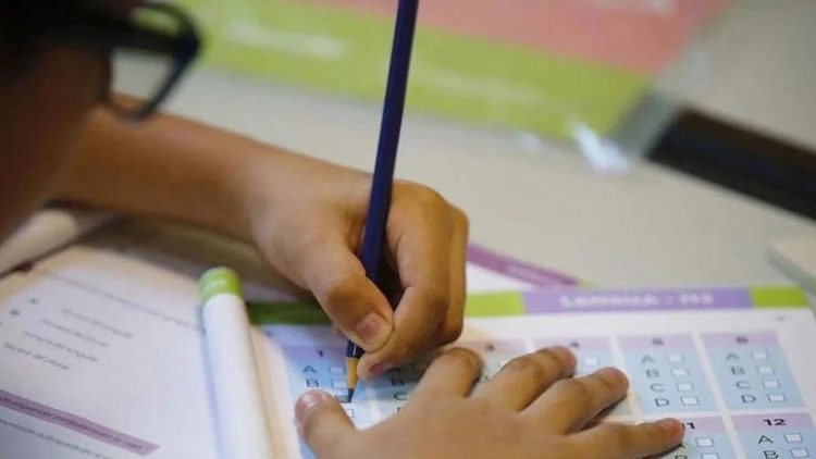 Ayuda escolar anual 2026: ANSES confirmó cuánto se cobra, fechas claves y quiénes pueden tramitarla