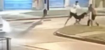 Salvaje ataque de cuatro adultos a un menor de 14 años: lo dejaron al borde de la muerte