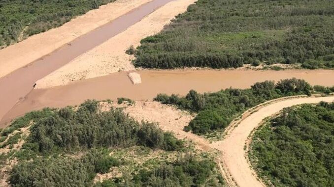 La crecida del río Pilcomayo se adelantó 40 días y generó evacuaciones de emergencia