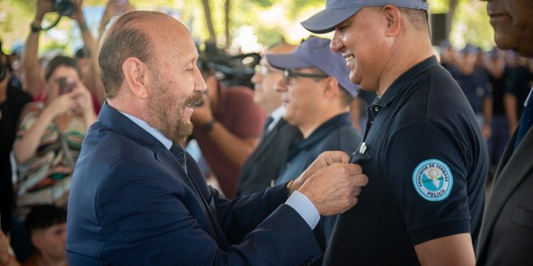 El gobernador Insfrán encabezará el acto de ascenso del personal policial de Formosa