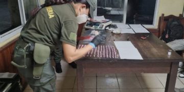 Gendarmes detienen a un hombre que transportaba ketamina y pastillas de éxtasis ocultas en su cuerpo