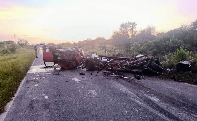 Una mujer perdió la vida en un fuerte choque sobre la Ruta Nacional 86