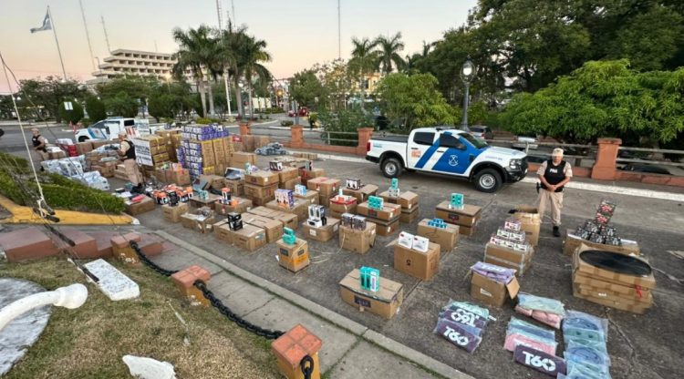Prefectura Formosa secuestró mercadería ilegal valuada en más de 65 millones de pesos