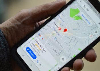 Google Maps alerta sobre radares: cómo activar la función para evitar multas de velocidad