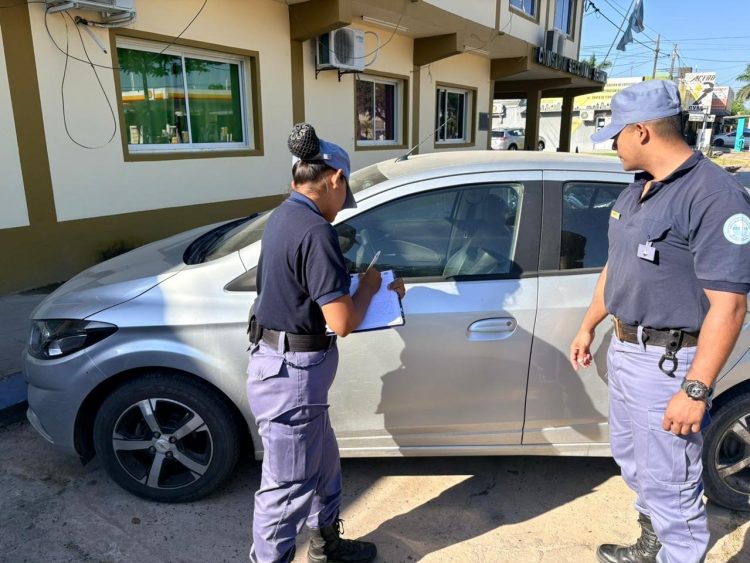 Se entregó a la policía el automovilista que atropelló a dos personas en el barrio Don Bosco