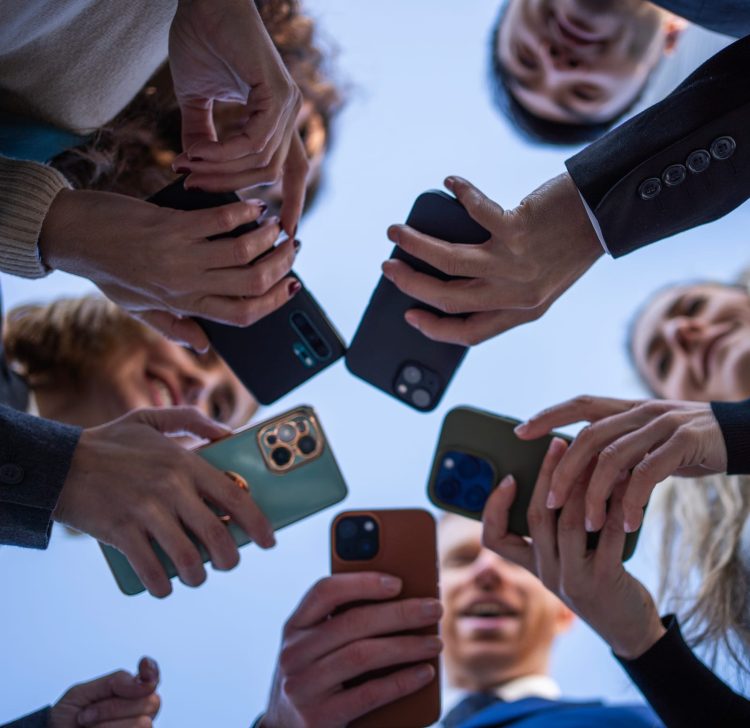 Tecnología accesible y entretenimiento digital: ¿cómo sostienen la cultura del consumo audiovisual los dispositivos económicos?