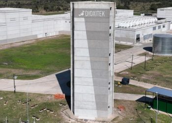 Dioxitec pide ocho años más en Córdoba y se demora la planta en Formosa