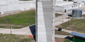 Dioxitec pide ocho años más en Córdoba y se demora la planta en Formosa
