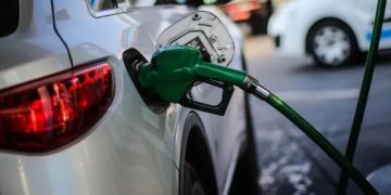 Guerra en Medio Oriente: la suba del petróleo podría encarecer más de 10% los combustibles en Argentina