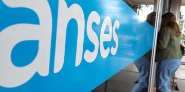 ANSES: aumento del 2,88% en AUH y SUAF desde marzo