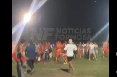 Hinchas y jugadores protagonizaron batalla campal tras un partido de fútbol amateur en Palo Santo
