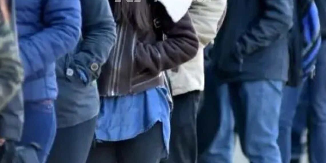 Sube la desocupación al 7,5% en Argentina y afecta a más de 1,6 millones de personas