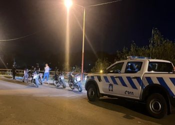 Sacan de circulación a una decena de motociclistas por ruidos molestos y desorden en Clorinda
