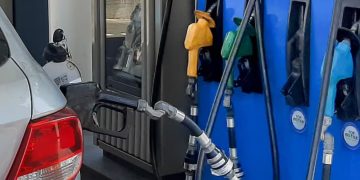 El Gobierno permitirá aumentar el uso de bioetanol en naftas para contener subas