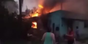 Piden ayuda para una madre que perdió todo tras el incendio de su casa