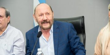 Insfrán, entre los 8 gobernadores con peor imagen del país según consultora