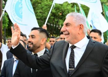 Jofré lidera el ranking de intendentes con más del 60% de imagen positiva