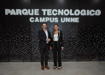 Corrientes se asocia con el gigante Amazon: cómo anotarse a los cursos gratuitos de IA