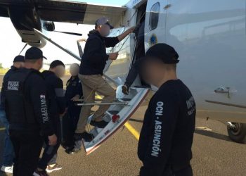 El DFI de la PFA extraditó desde Paraguay a dos hombres buscados por abuso sexual de menores