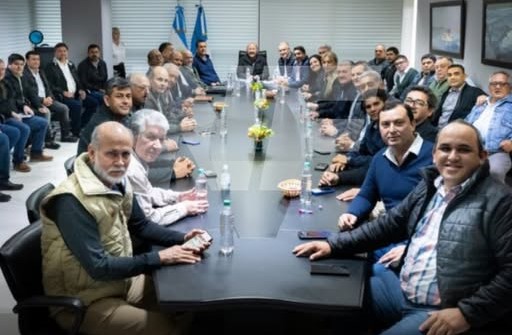 Intendentes respaldaron a Insfrán y rechazaron la intervención federal