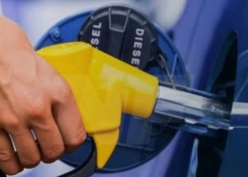 Combustibles: suben impuestos y podría haber aumentos en mayo