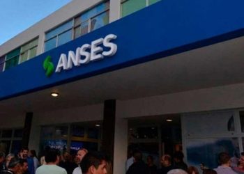 Libreta AUH 2026: ANSES habilitó la presentación digital para cobrar el retenido