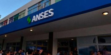 Libreta AUH 2026: ANSES habilitó la presentación digital para cobrar el retenido
