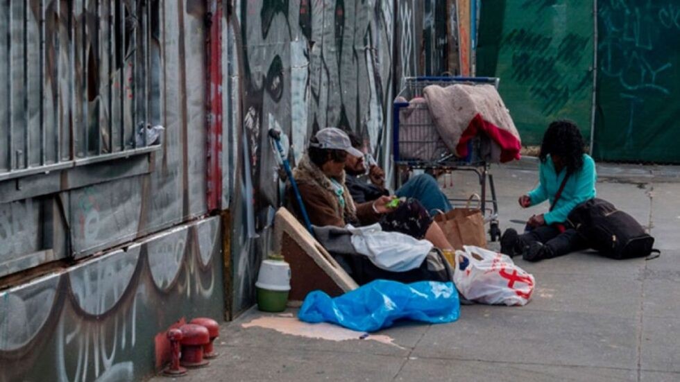 Para no ser pobre, una familia necesitó en marzo $1.434.000 según el INDEC