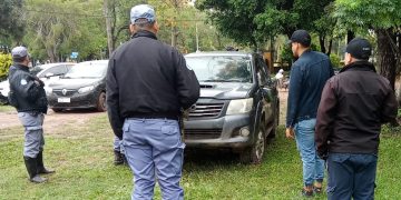 Insólito atraco: tres sujetos invadieron un domicilio, robaron 50 mil pesos y huyeron en una 4×4