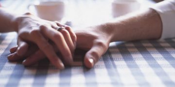 Convocan a familias a para adoptar a dos adolescentes de 14 y 15 años