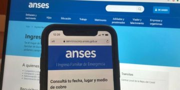 ANSES lanzó una fuerte alerta por estafas en WhatsApp: cómo evitar caer en engaños y robos virtuales