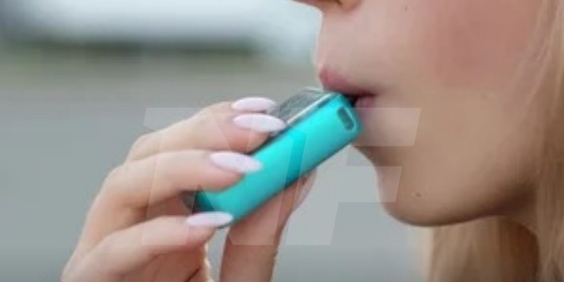 Levantan la prohibición y regulan la venta de vapeadores y productos de nicotina