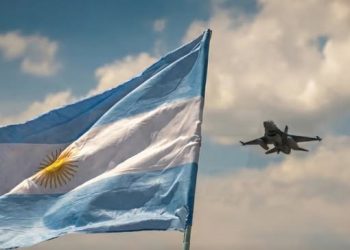 El Gobierno lanza el plan ARMA para reequipar a las Fuerzas Armadas