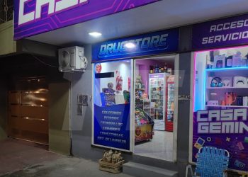 Violento robo a punta de cuchillo en un comercio de la avenida González Lelong